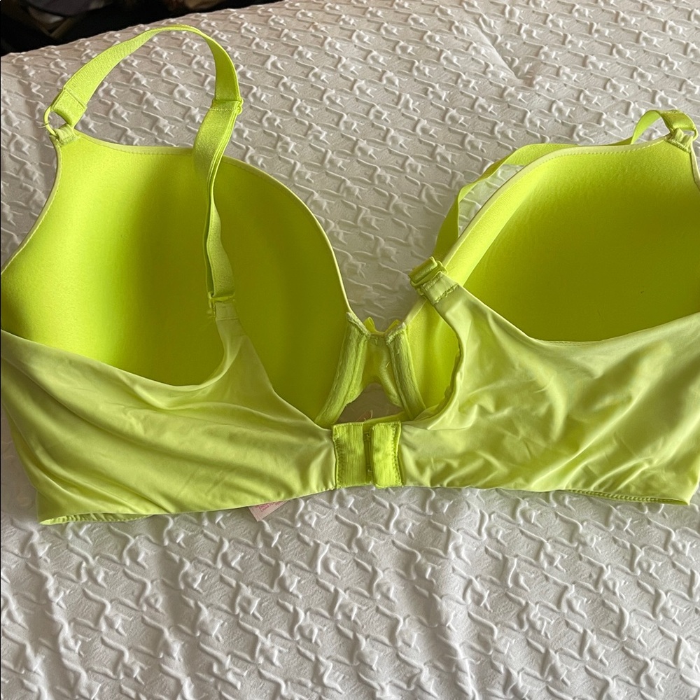Victoria's Secret Neon Yellow Bra size 38DD - Picture 4 of 13